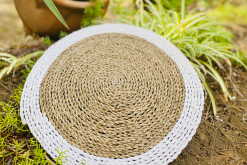 Naturweißes Platzdeckchen